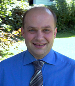Photograph of Helmut Schmahl