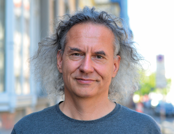 Photograph of Göz Kaufmann